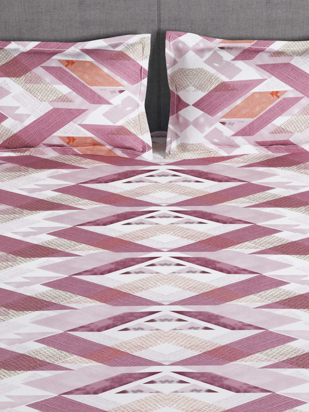 Story@home Arena Pink & White Geometric Printed 180 TC Bedsheet & Pillow Covers