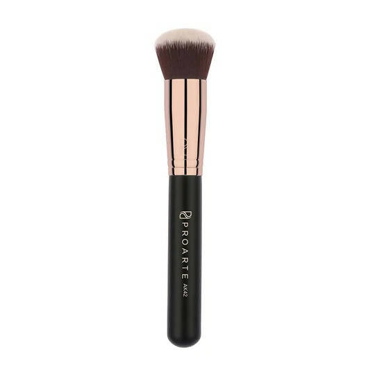 Proarte Round Kabuki Brush AK-42 Hover Image