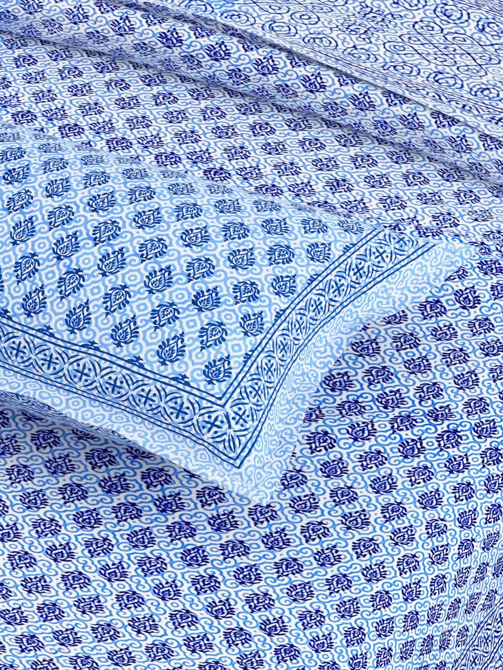 Pink Ethnic Motifs Cotton 200TC King Bedsheet With 2 Zipper Pillow Covers - King Size by House of Ree