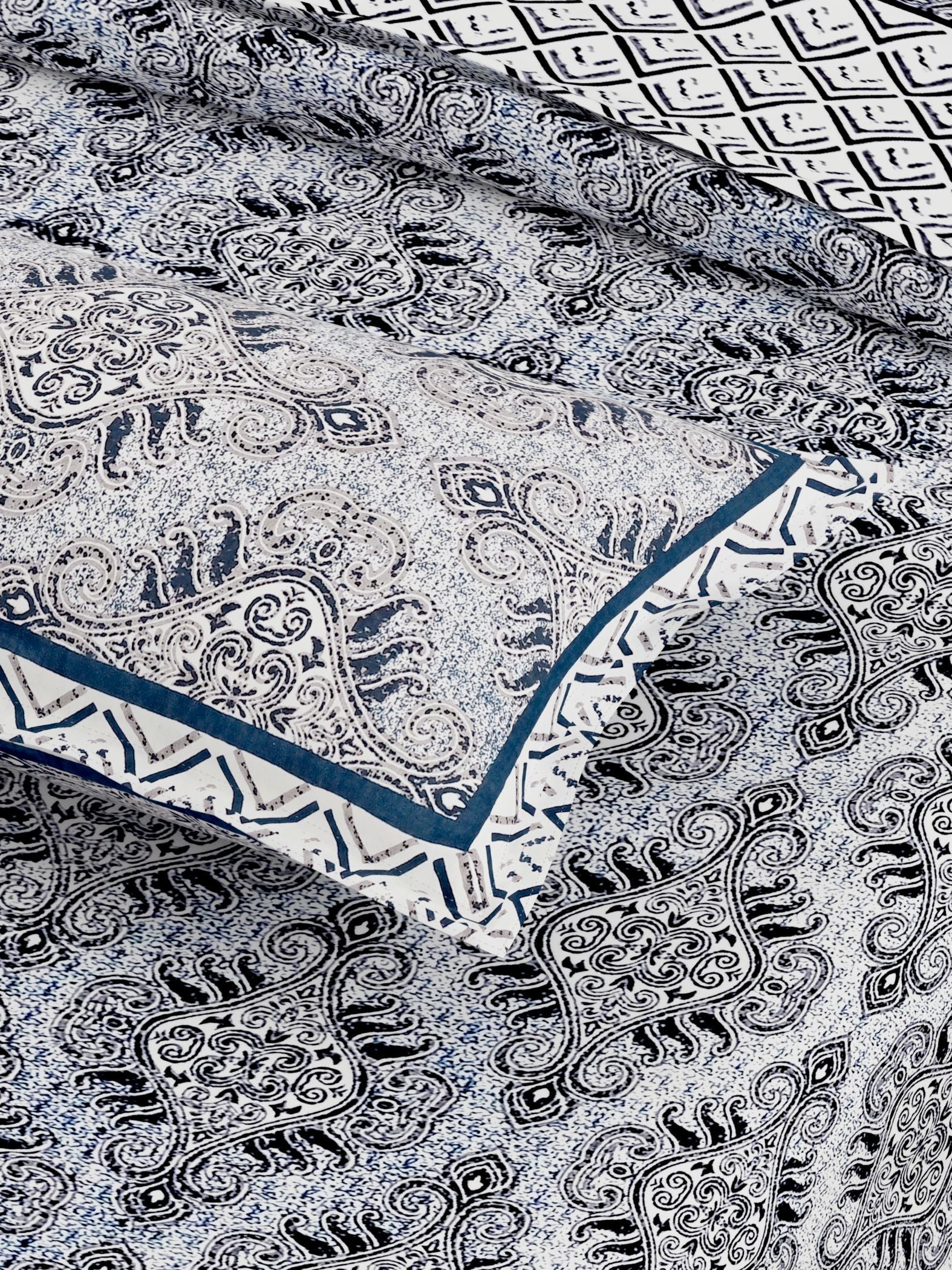 Purple Ethnic Motifs Cotton King Bedsheet With 2 Zipper Pillow Covers - Super King Size by House of Ree