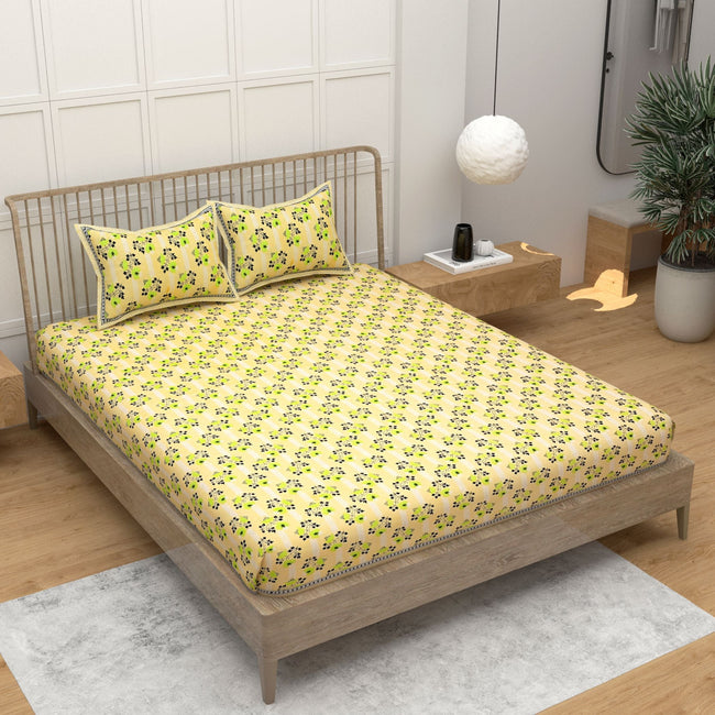 Yellow Ethnic Motifs Cotton 220 TC King Bedsheet With 2 Zipper Pillow Covers - King Size by House of Ree Hover Image