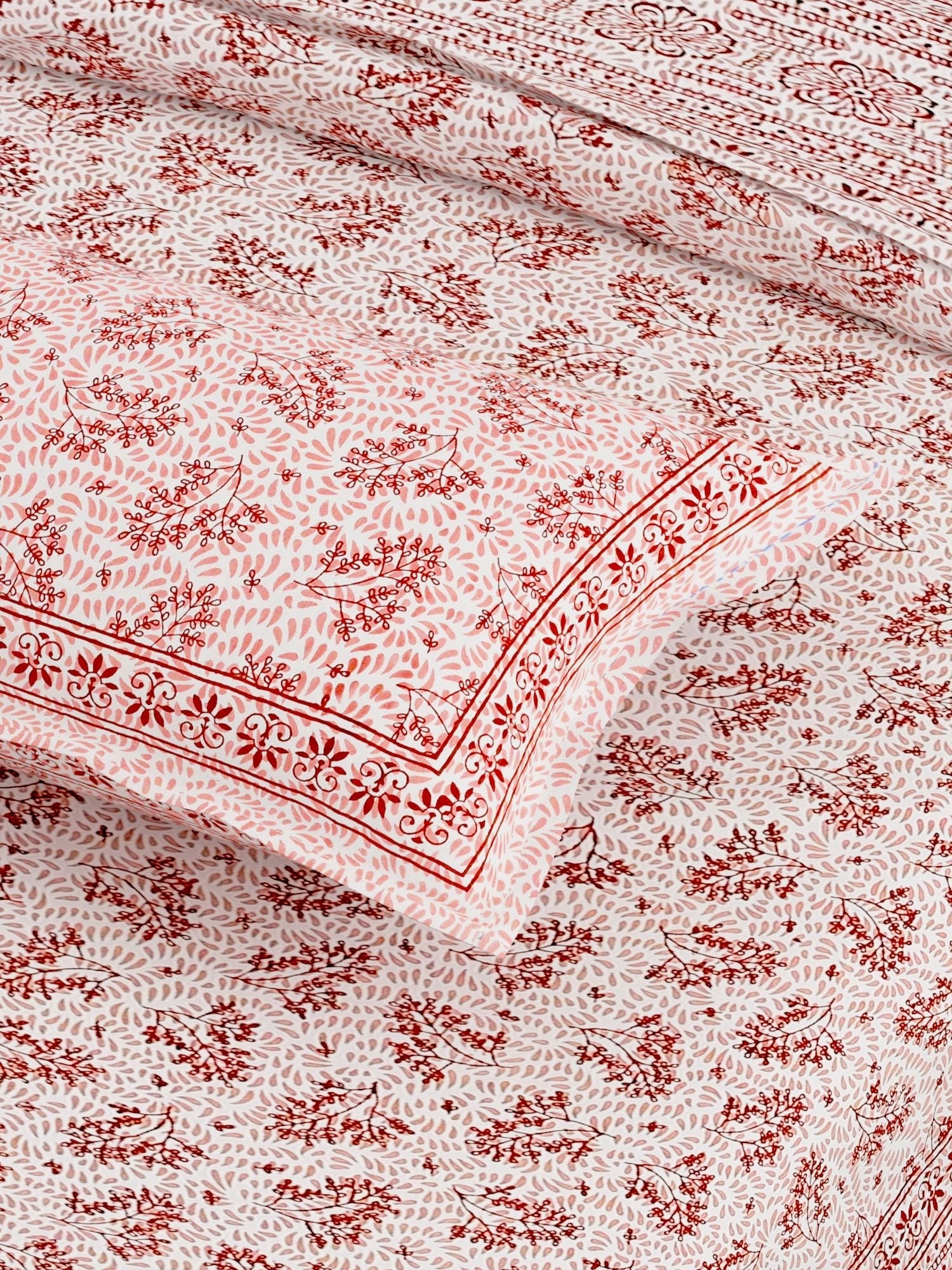 White Brown Ethnic Motifs Cotton 200TC King Bedsheet With 2 Zipper Pillow Covers - King Size by House of Ree