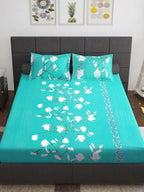 Story@home Sea Green & White Floral 152 TC Cotton 1 Queen Bedsheet with 2 Pillow Covers