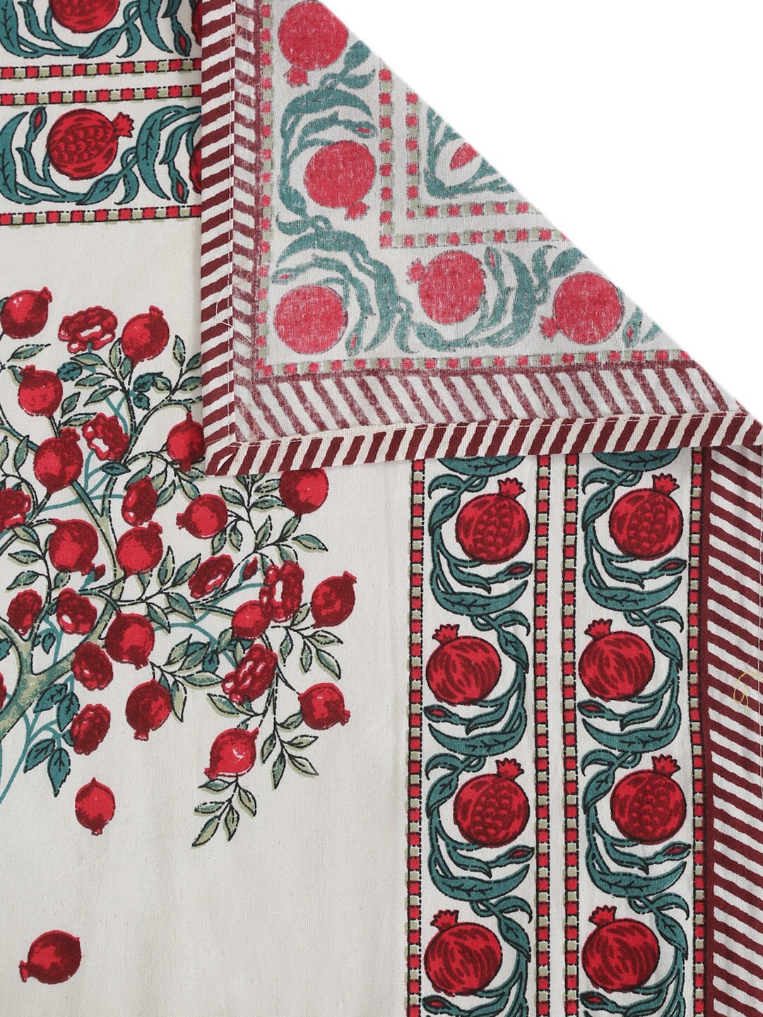 Rajasthan Decor Cream-Coloured Ethnic Motifs 144 TC Cotton King Bedsheet & 2 Pillow Covers