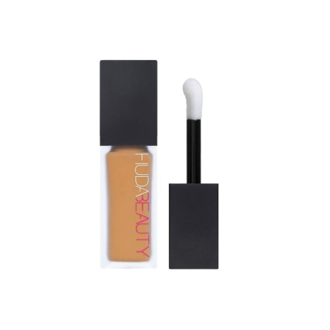 Huda Beauty Faux Filter Concealer - Brittle Hover Image