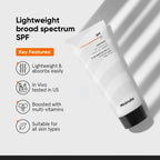 Minimalist Sunscreen SPF 50 PA++++ With Multi-Vitamin For Reducing Photoaging & No White Cast