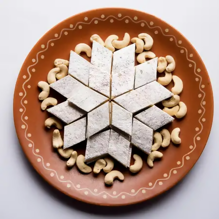 Gummadi Foods Baby Kaju Burfi Hover Image