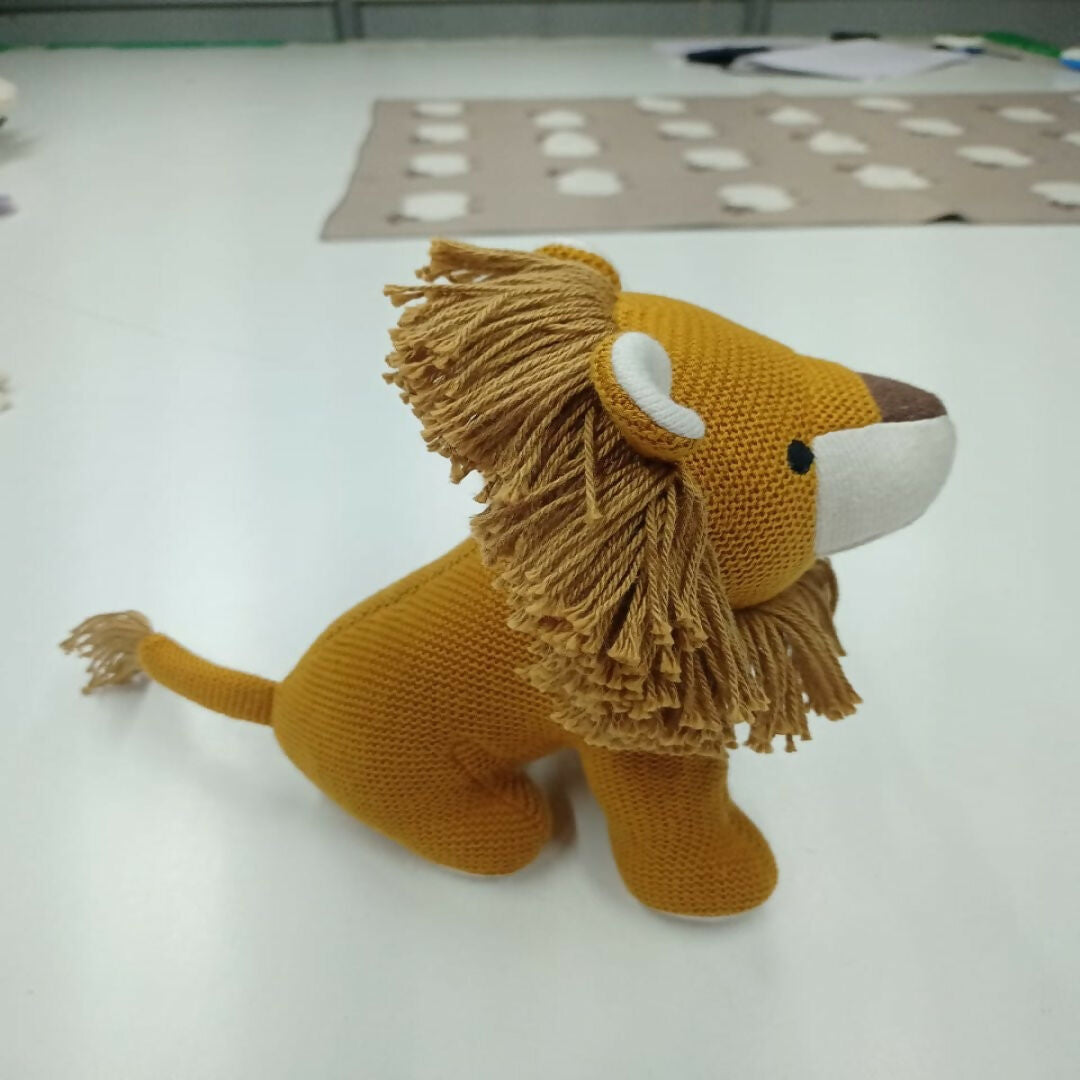 Nesta Toys Lion Plush Toy For Kids – Snuggly Knitted Cotton Soft Toy