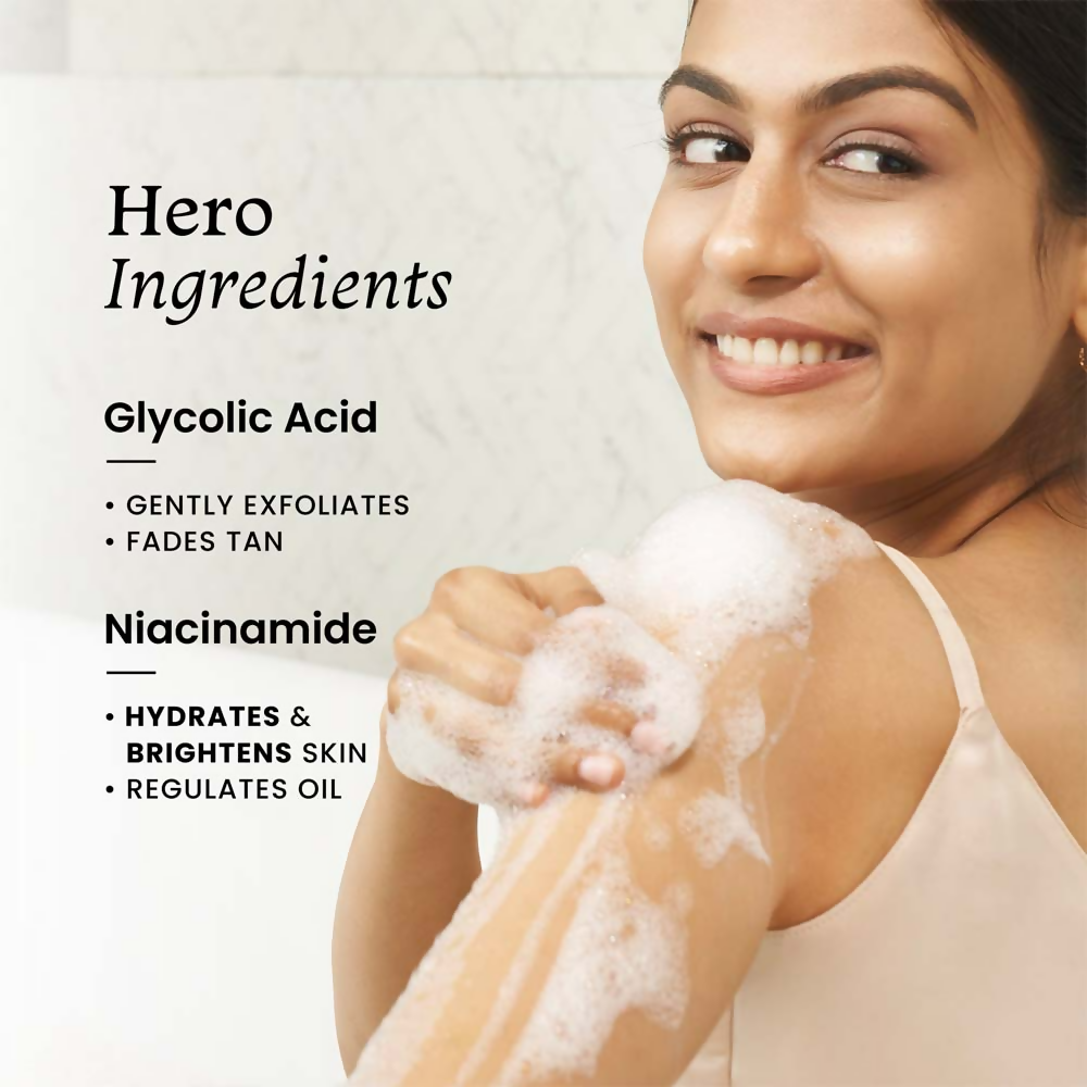 Foxtale Brightening Body Wash With Glycolic Acid & Niacinamide For Glowing Skin