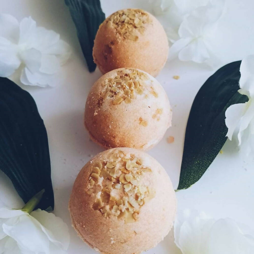Aaranyam Fizzy Aromatic Bath Soap With Oats