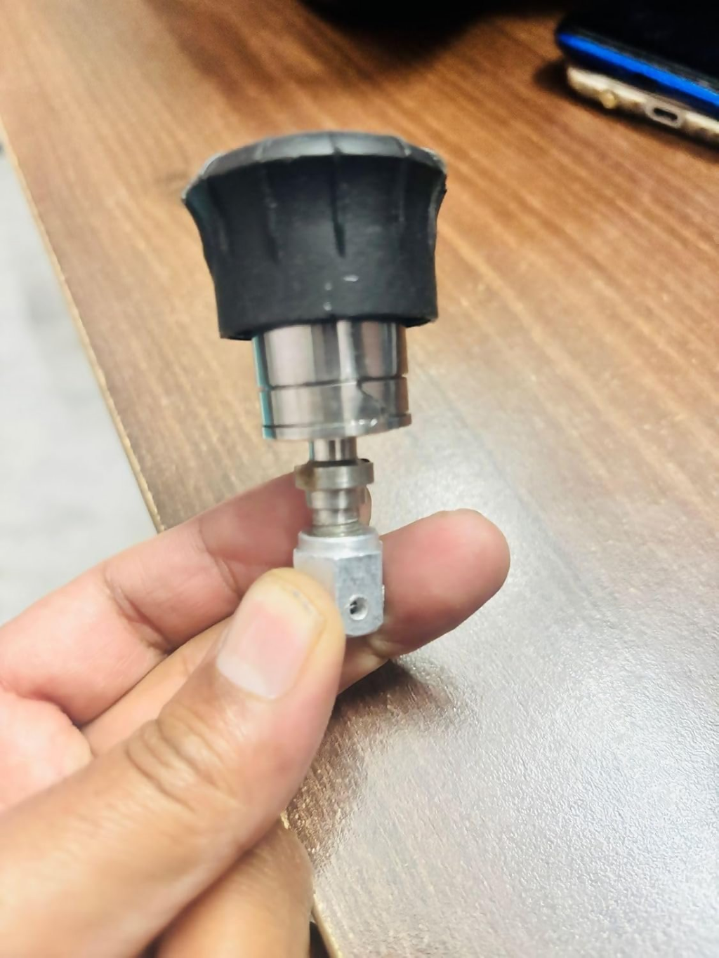 Pressure Cooker Whistle Suitable for All Size Cookers (Whistle Pressure Cooker Gasket 5 to 7)