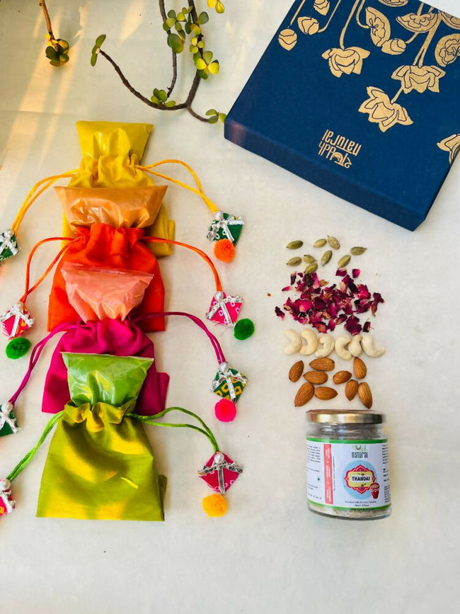 Shuddh Natural Ubtan Based Herbal Gulal, Ayurvedic Thandai Powder | Holi Gift Hamper Hover Image