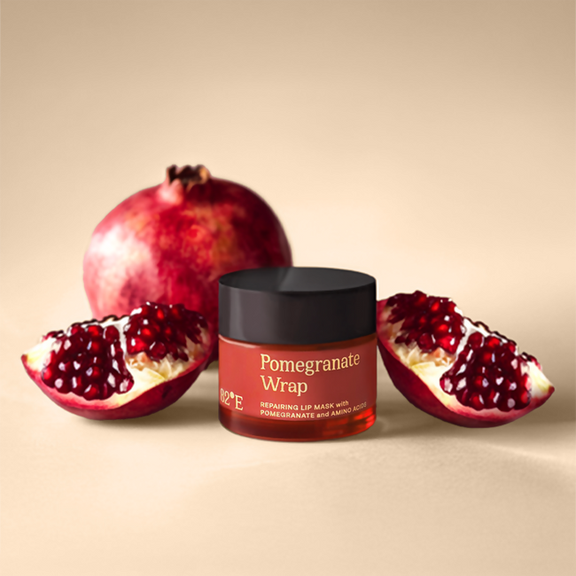 82°E Pomegranate Wrap Repairing Lip Mask with Pomegranate & Amino Acids Hover Image