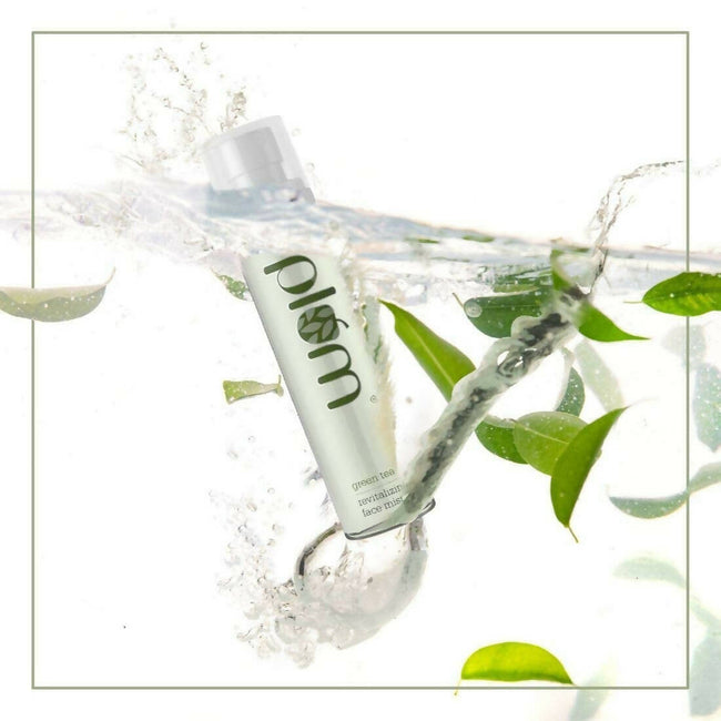 Plum Green Tea Revitalizing Face Mist Main Image