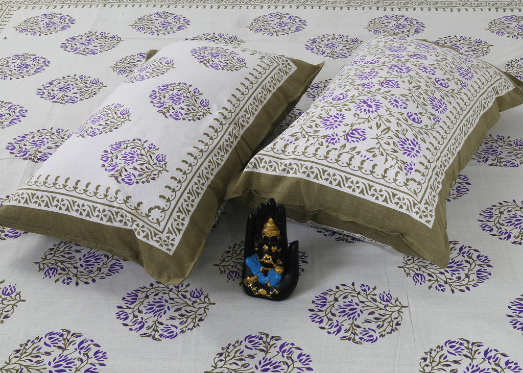 Rudra Bazaar Sea Green 210 TC Cotton Double King Bedsheet With 2 Pillow Covers