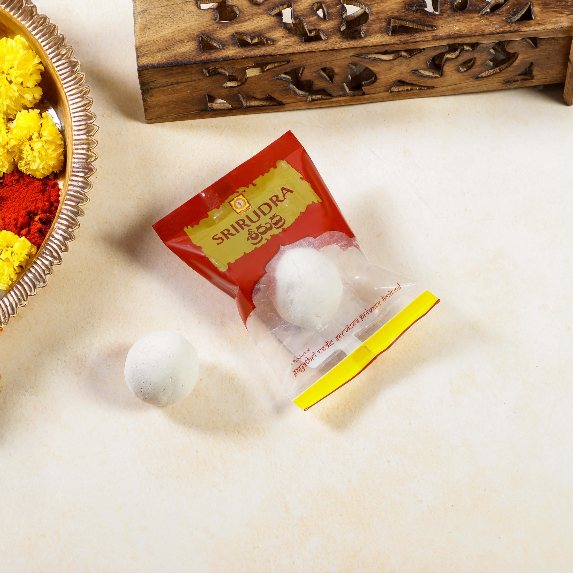 Sri Rudra Vibhuthi Round (EAN 90097)