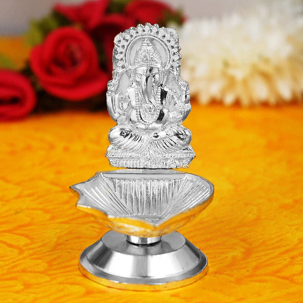 Sri Rudra Deepak (SR 00121)