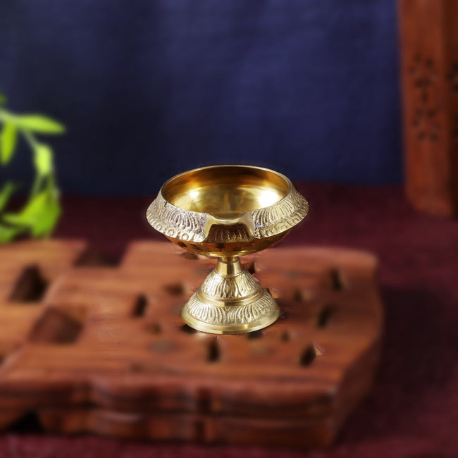 Sri Rudra Kuber Deep (SR 03353) Main Image