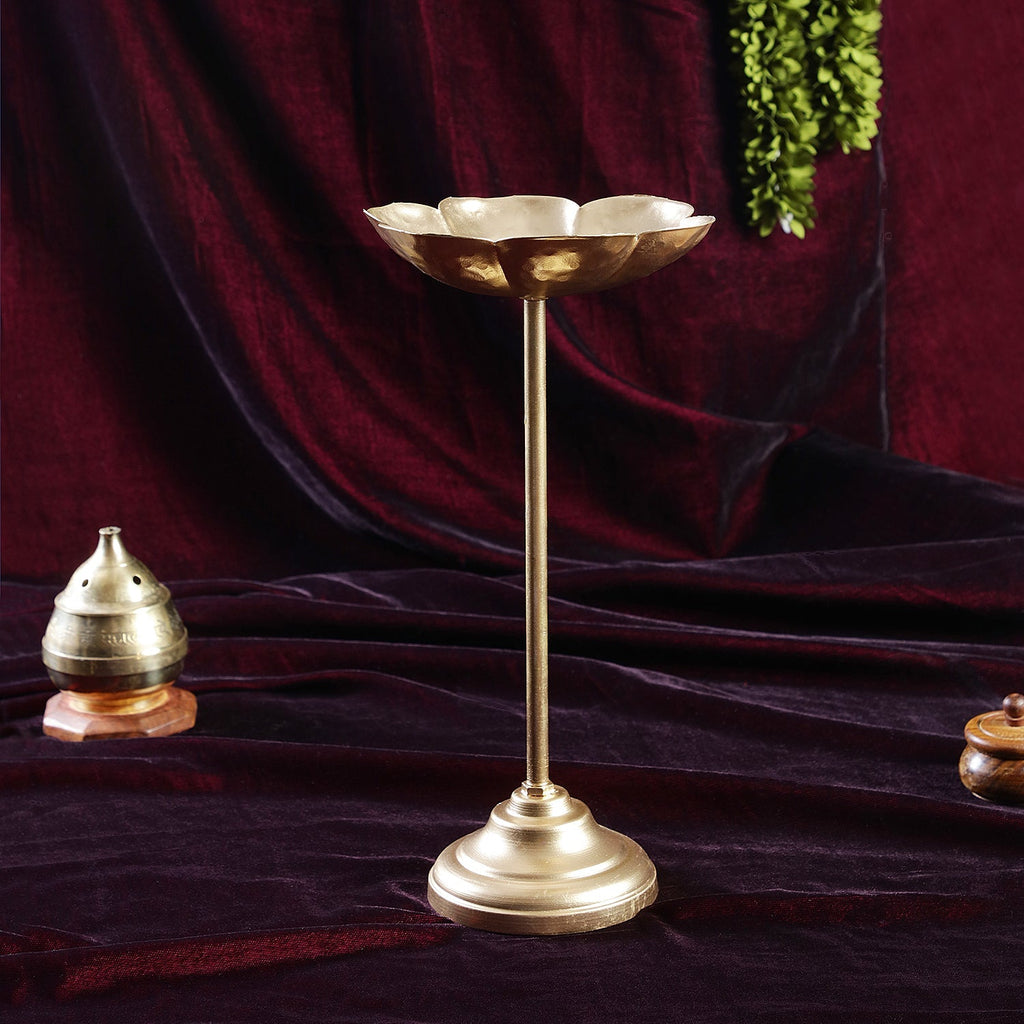 Sri Rudra Metal Taj Urli M5 (SR 03282)