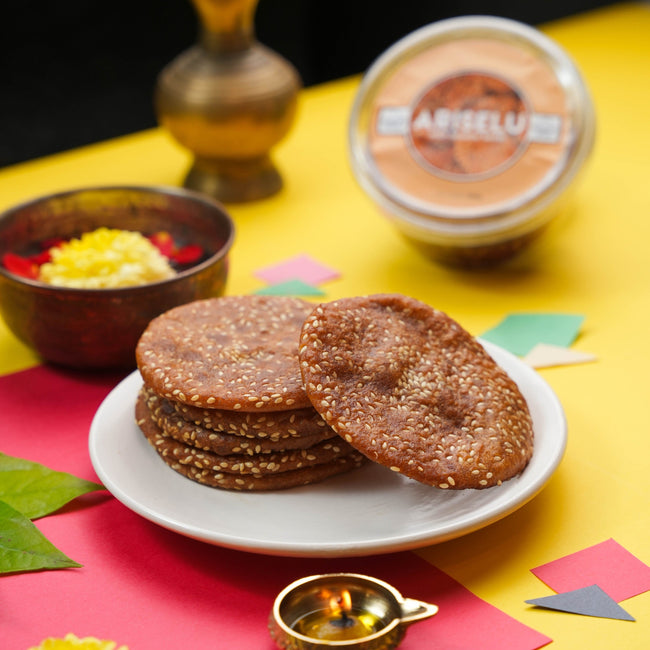 Almond House Till Ariselu Hover Image