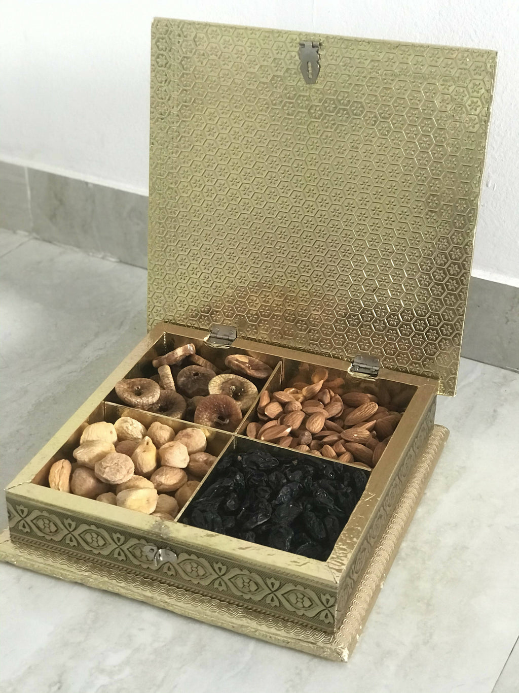 SK Mithaii | Assorted Peacock Design Dry Fruit Box | Almonds | Apricots | Figs | Black Resins