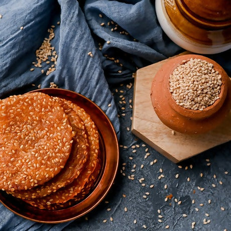 Vellanki Foods Ariselu (Oil) | Andhra Style Sweet Ariselu | Authentic South Indian Sweets Main Image