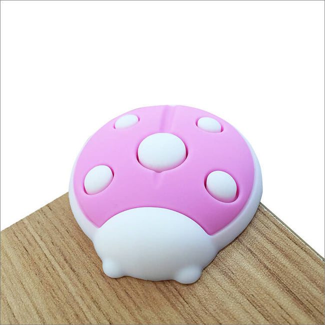 Safe-O-Kid Silicone Bug Shaped Corner Guards For Kids Protection Hover Image