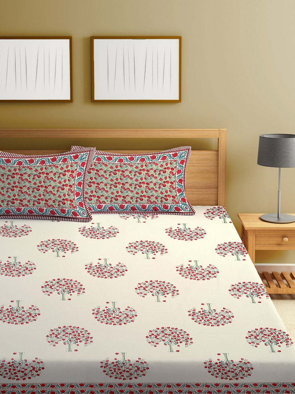 Rajasthan Decor Cream-Coloured Ethnic Motifs 144 TC Cotton King Bedsheet & 2 Pillow Covers