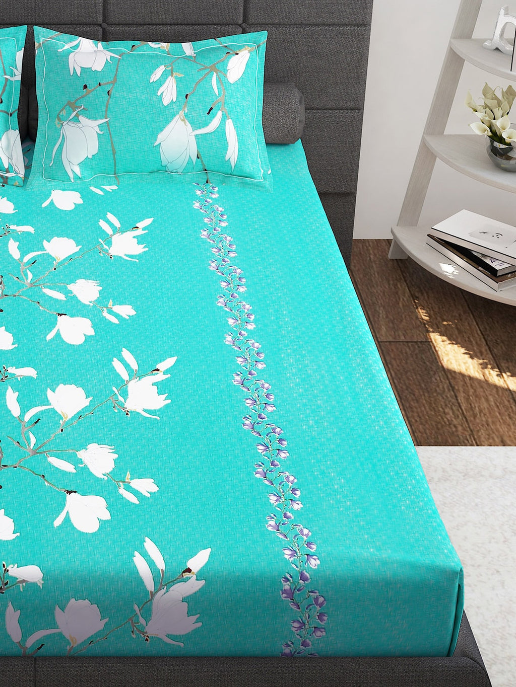 Story@home Sea Green & White Floral 152 TC Cotton 1 Queen Bedsheet with 2 Pillow Covers