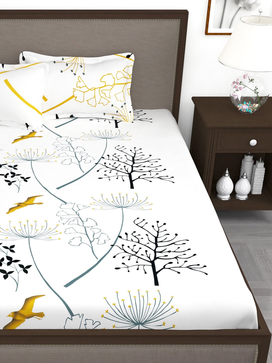 Story@home White & Blue Floral King Bedsheet with 2 Pillow Covers
