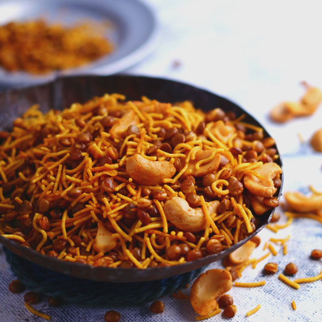 Almond House Dal Mot Hover Image