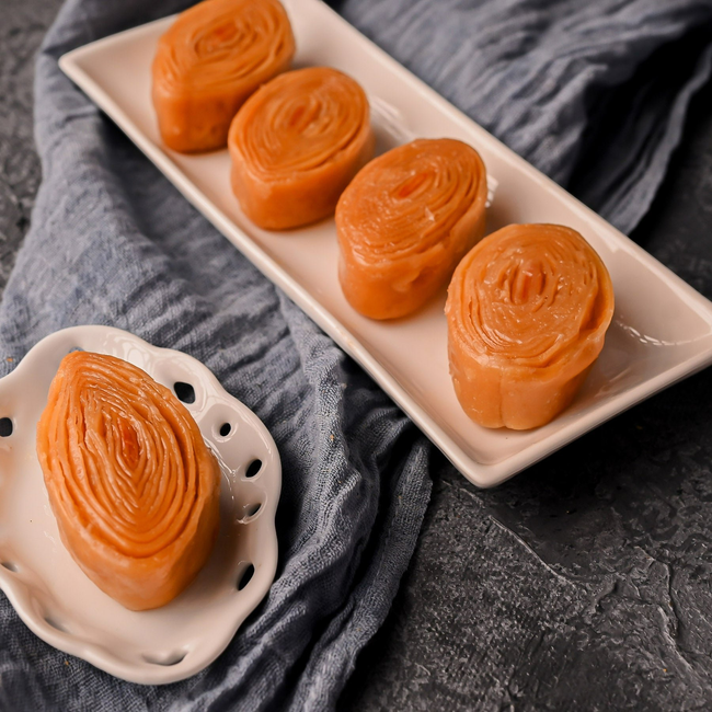 Vellanki Foods - Madatha Kaja (Small) Main Image