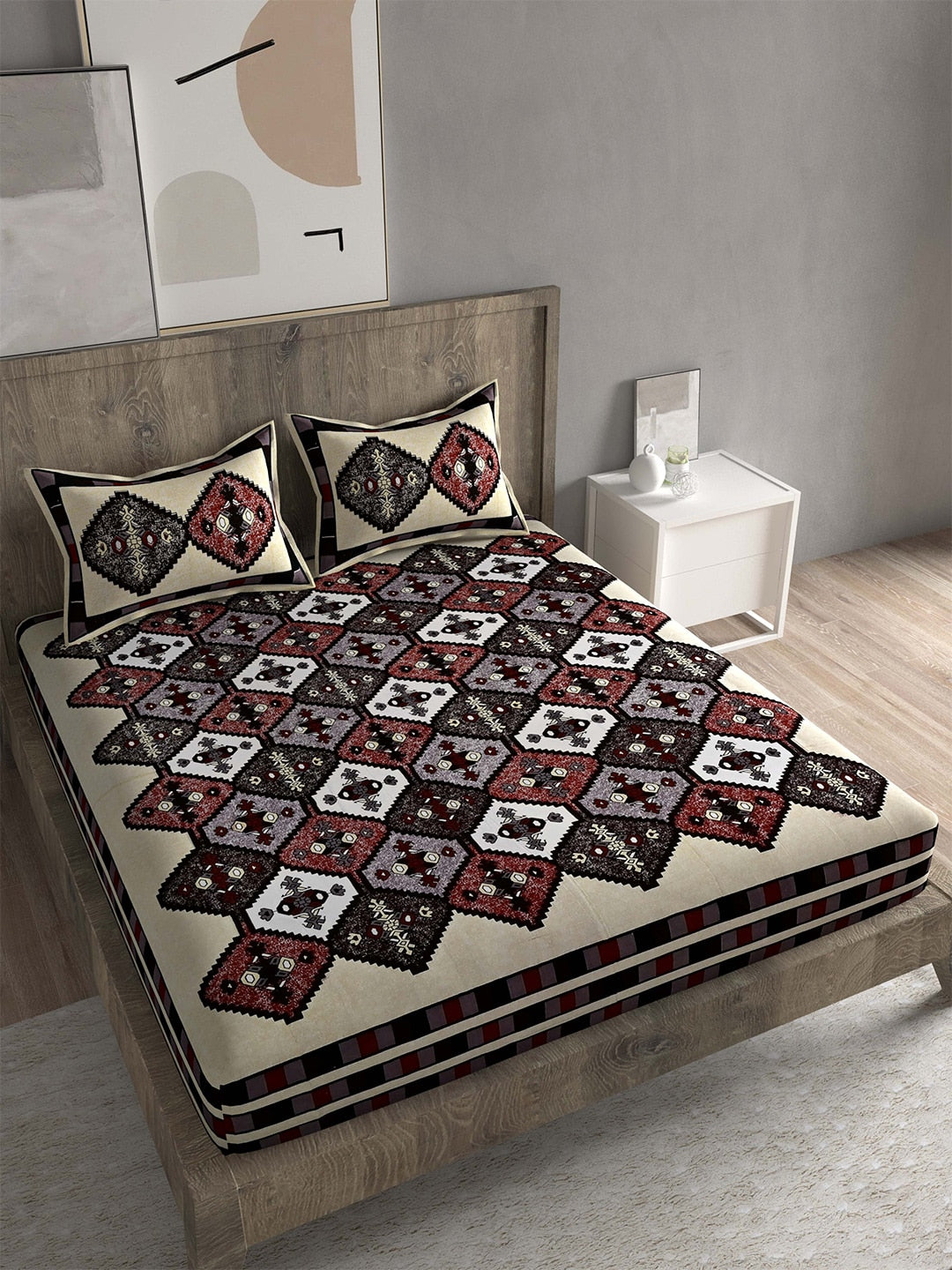 Spangle White & Maroon Ethnic Motifs 260 TC Cotton King Bedsheet with 2 Pillow Covers