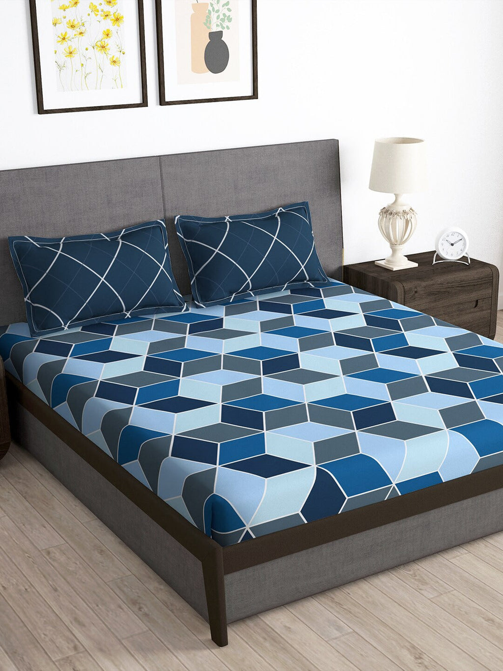 Story@home Arena Blue & Grey Geometric Printed 180 TC Queen Bedsheet & 2 Pillow Covers