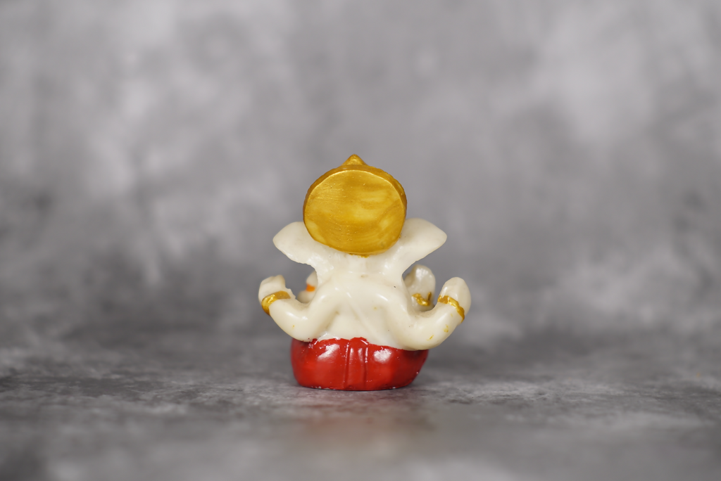 Sri Rudra Car Dashbord Ganesh (SR 02036)