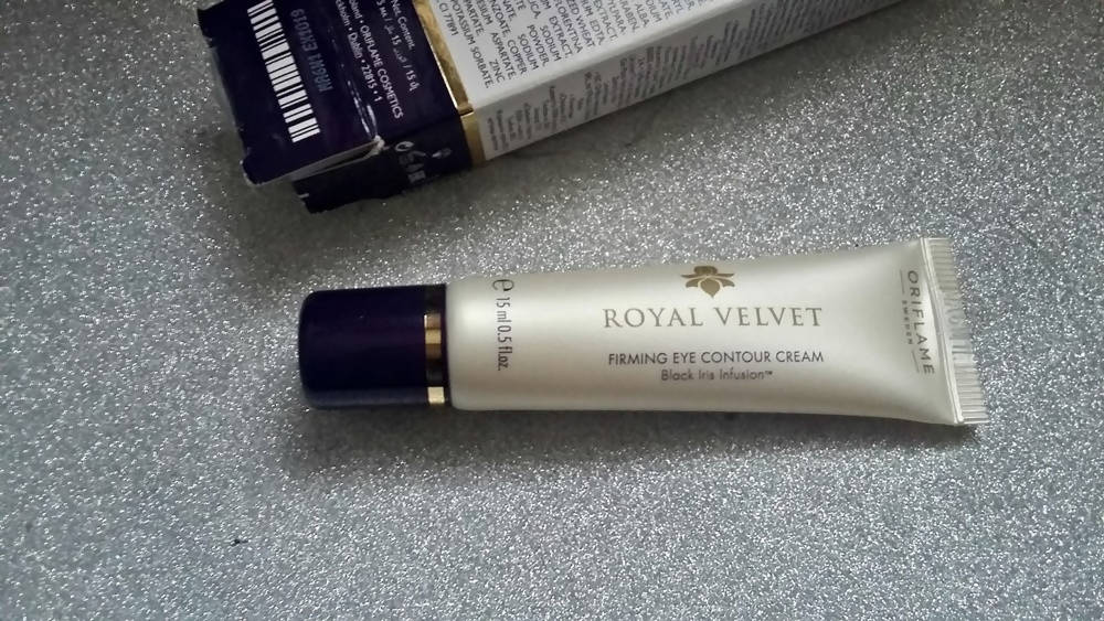 Oriflame Royal Velvet Firming Eye Contour Cream