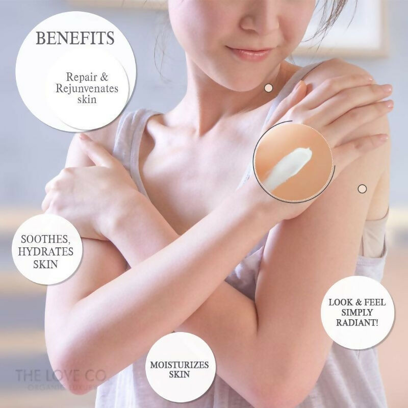 The Love Co. Oud Mukhaab Body Lotion