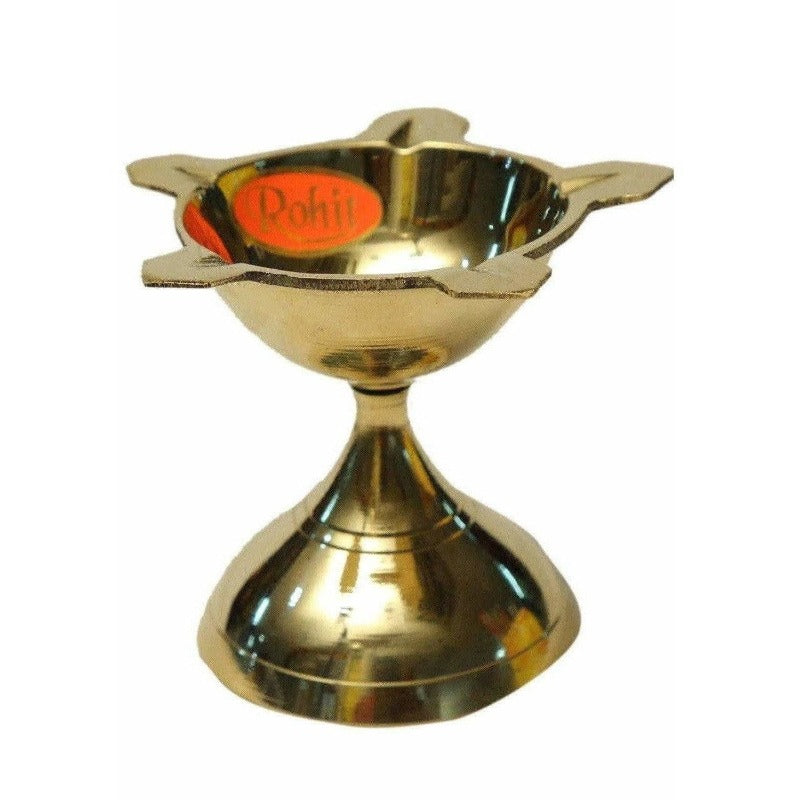 Diya Lamp Oil Stand / Deepam Kundulu (Medium Size)