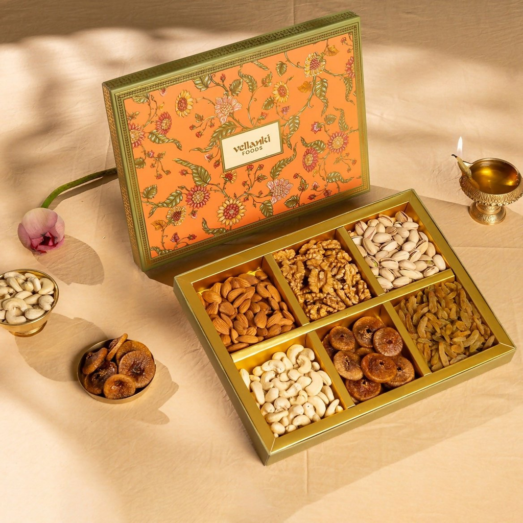 Vellanki Foods Dryfruit Gift Box