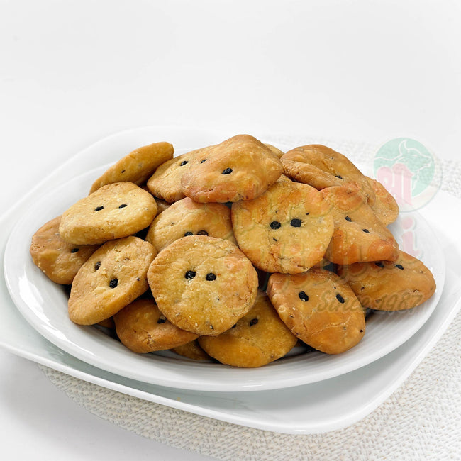 Shree Mithai Round Mathri Hover Image