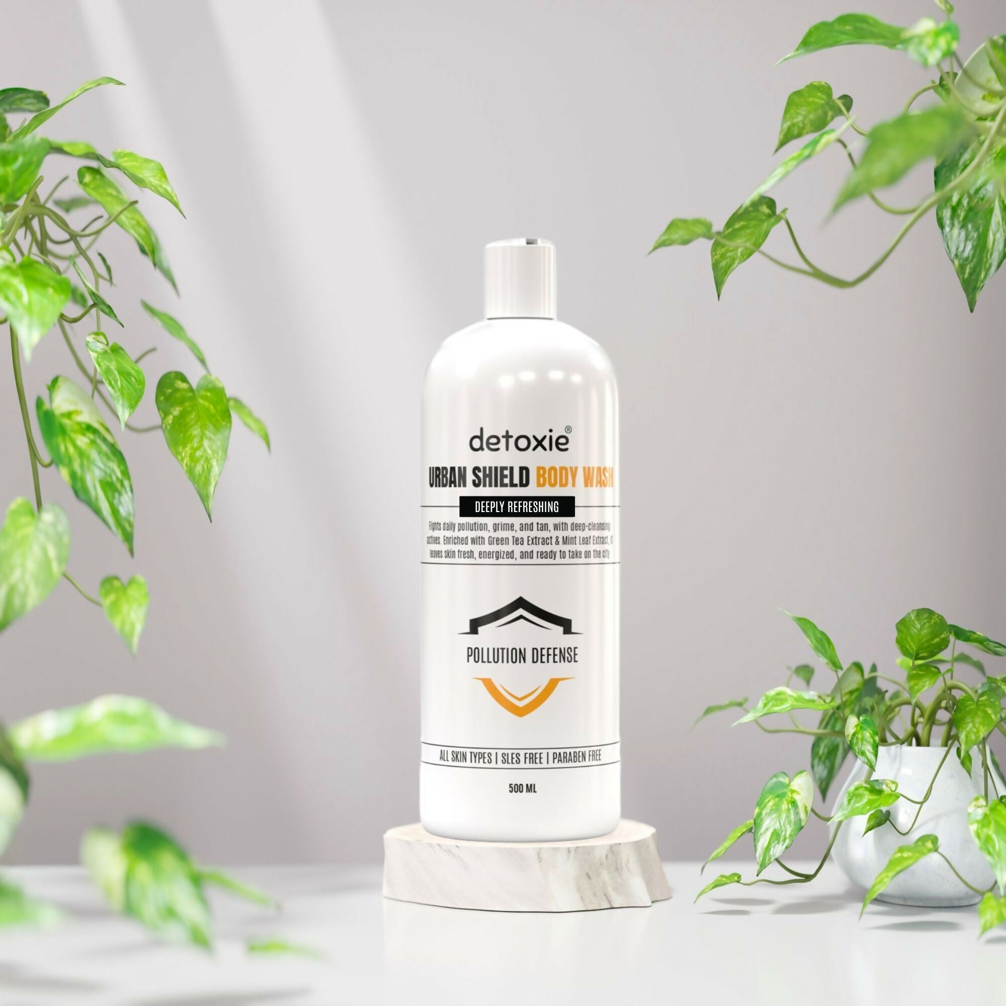 Detoxie Body Wash with Loofah - Urban Shield